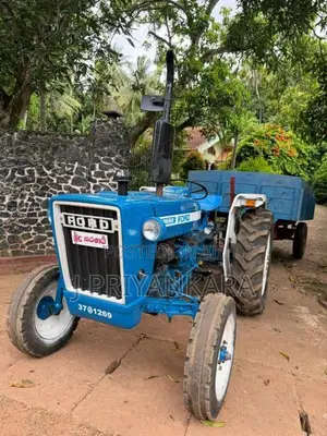 Ford 3600 1982 Tractor (Used)