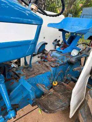 Ford 3600 1982 Tractor (Used)