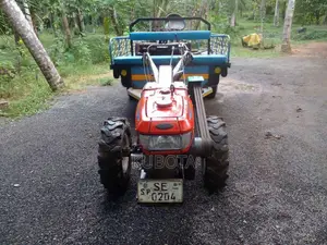 Kubota RT 140 Peragan 2012 Tractor (Used)