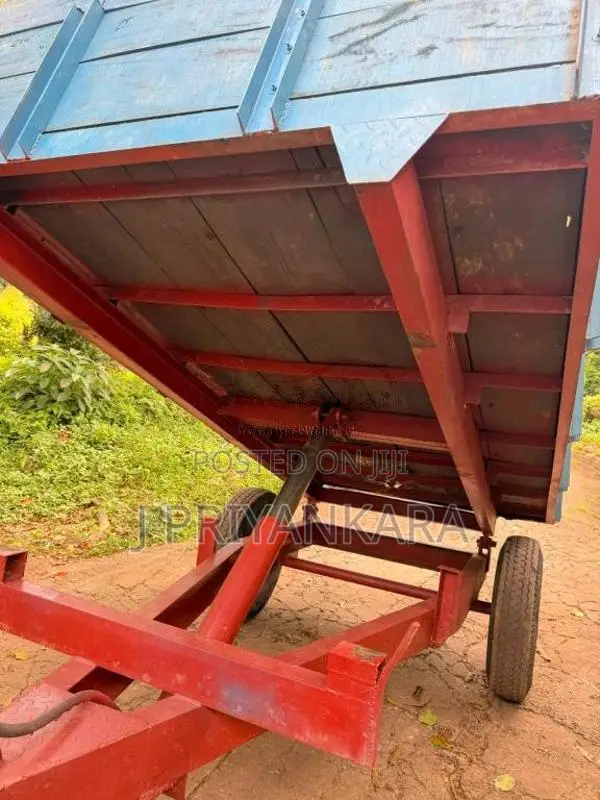 Ford 3600 1982 Tractor (Used)