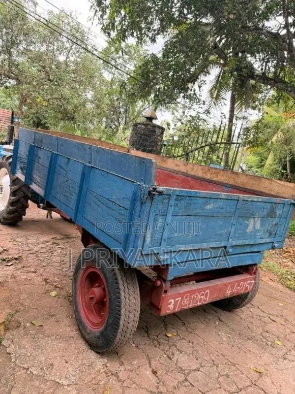 Ford 3600 1982 Tractor (Used)