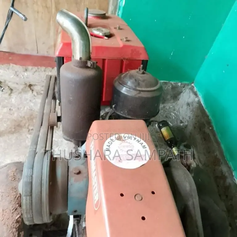 Kubota RV80 2019 Tractor (Used)