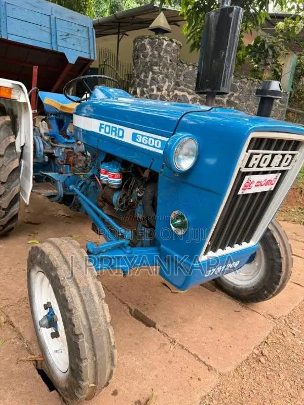 Ford 3600 1982 Tractor (Used)