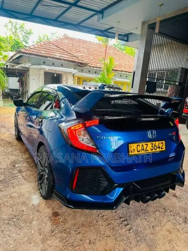 Honda Civic EX Turbo 2017 Car (Used)