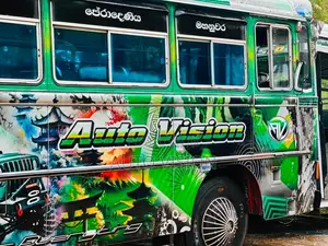 Ashok-Leyland Leyland 2002 Bus (Used)