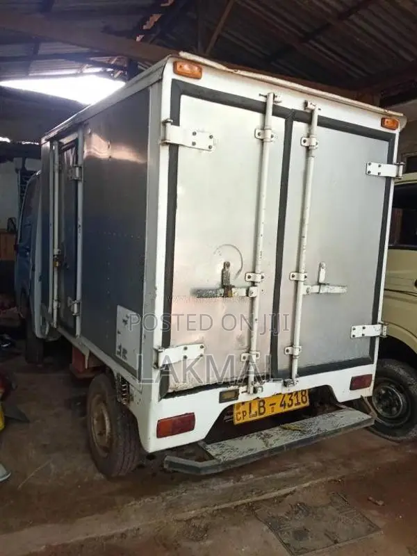 Tata Dimo Batta 2007 Lorry (Used)