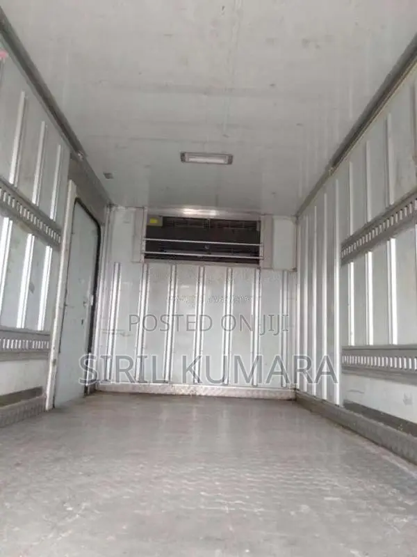 HINO Freezer 2009 Lorry (Used)