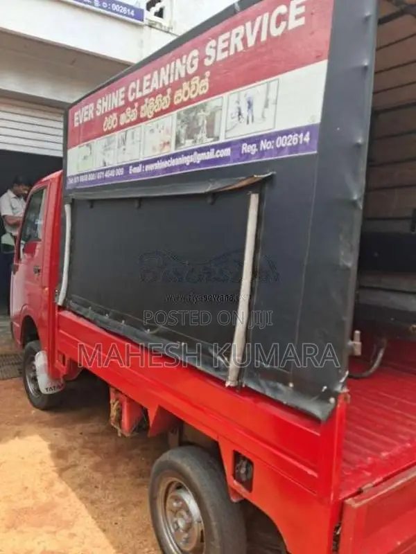 Tata Dimo Batta 2010 Lorry (Used)