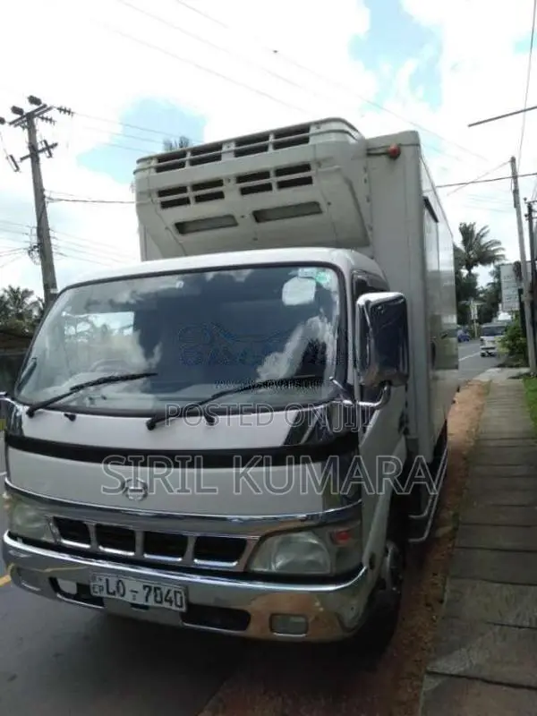 HINO Freezer 2009 Lorry (Used)