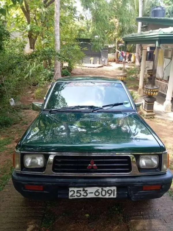 Mitsubishi Double Cab 1999 Pickup (Used)