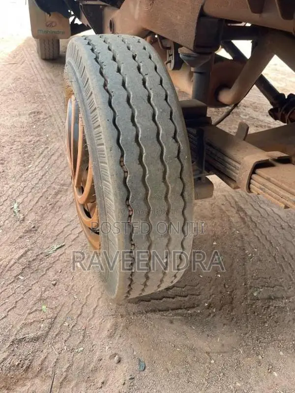 Mahindra Maxximo Plus 2013 Lorry (Used)