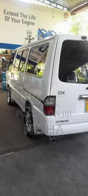 Nissan Vanette 2006 Van (Used)