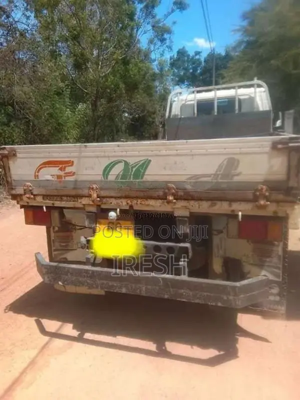 Isuzu NPR 71 L 1997 Lorry (Used)