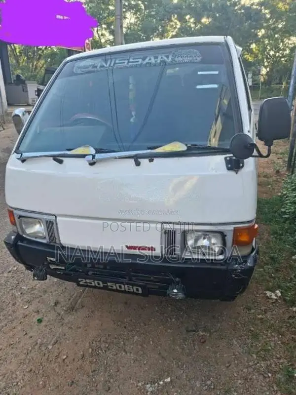 Nissan Vanette 1992 Van (Used)