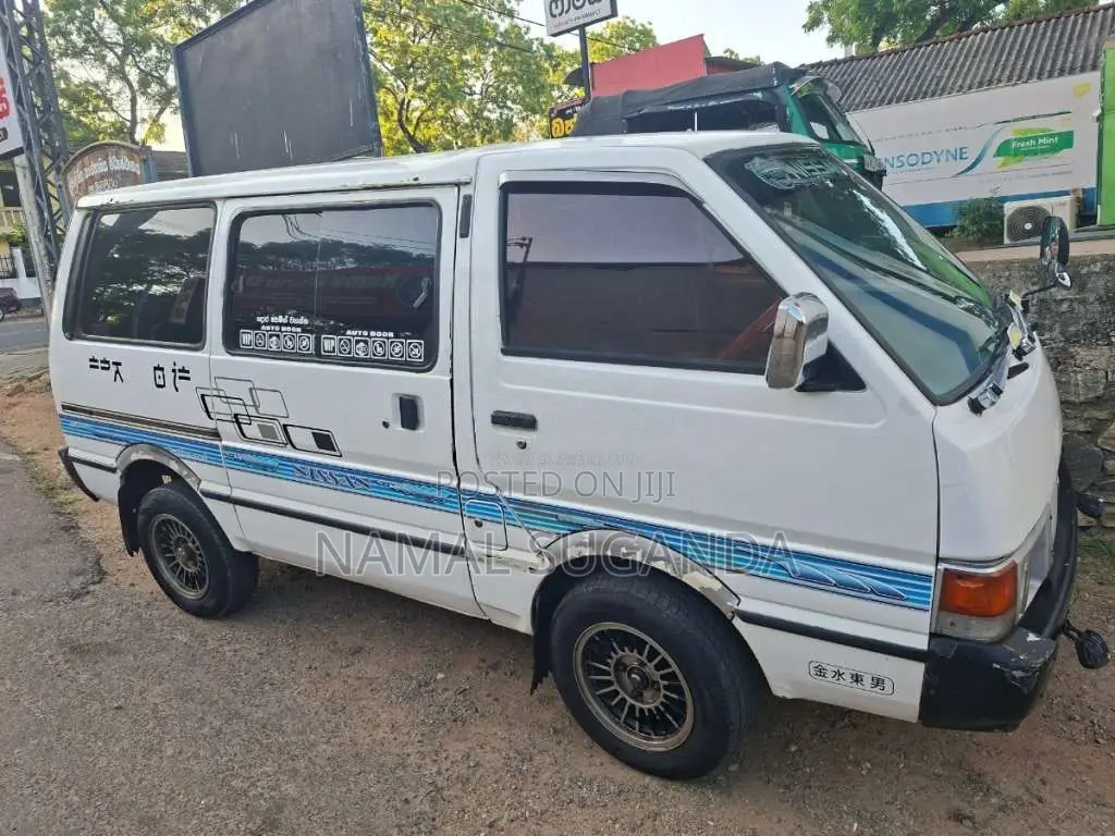 Nissan Vanette 1992 Van (Used)