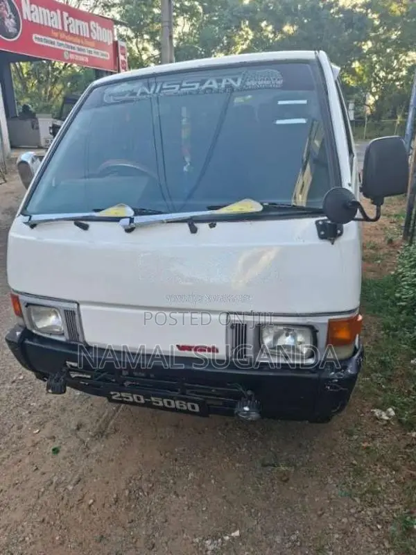 Nissan Vanette 1992 Van (Used)