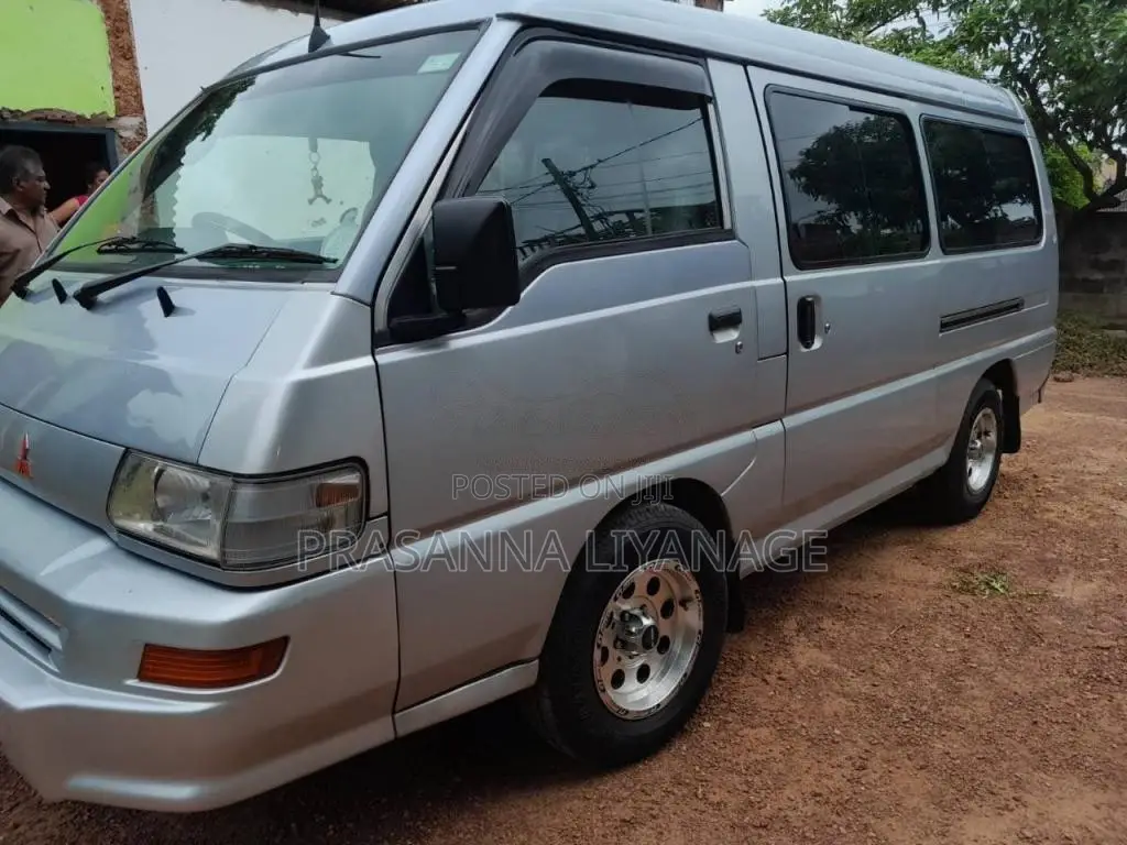 Mitsubishi PO15 2008 Van (Used)