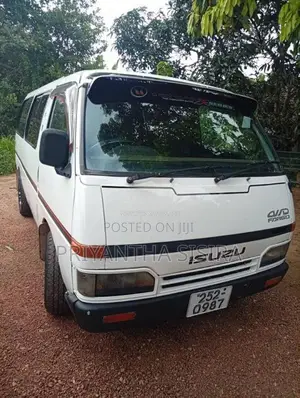 Isuzu Fargo 1995 Van (Used)