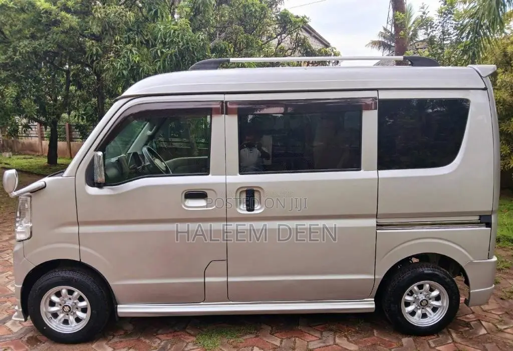 Suzuki Minicab 2016 Van (Used)