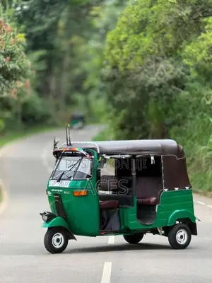 Bajaj 4 Stroke 2008 Three Wheel (Used)