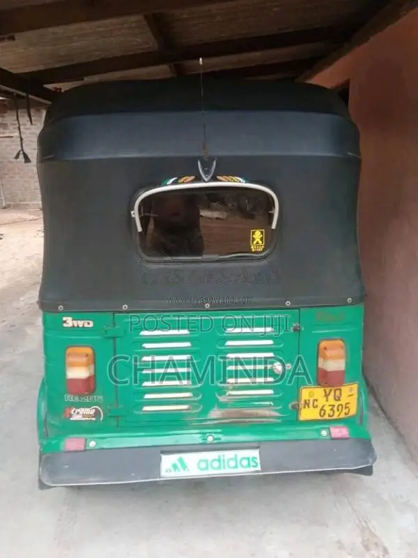 Bajaj 4 Stroke 2012 Three Wheel (Used)