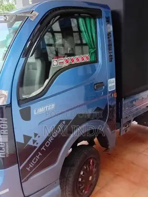 Tata Dimo Batta 2016 Lorry (Used)