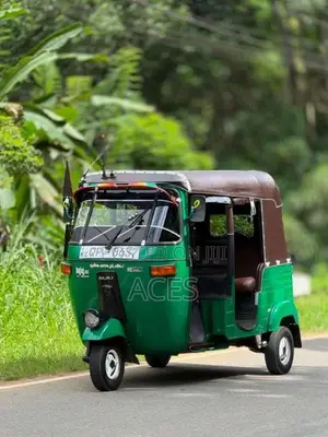Bajaj 4 Stroke 2008 Three Wheel (Used)
