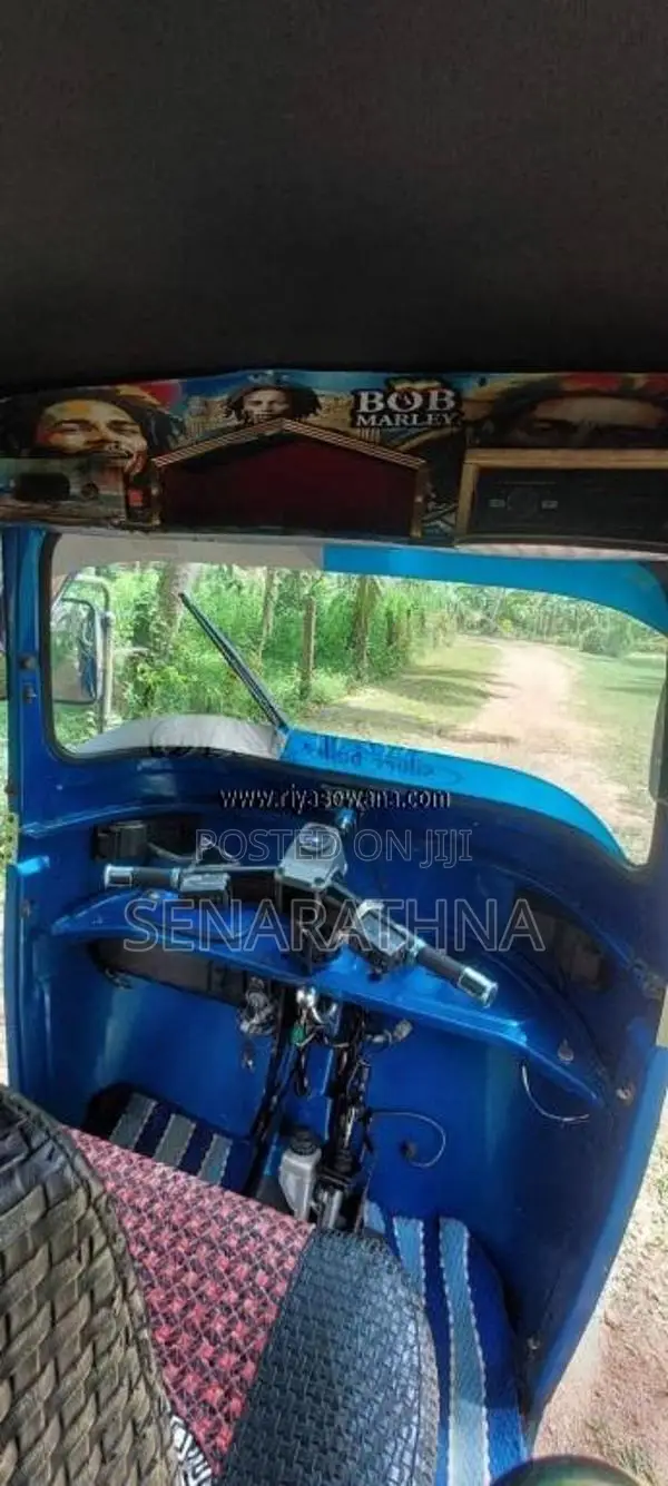 Bajaj RE 2008 Three Wheel (Used)
