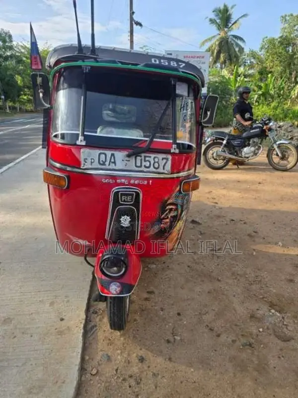 Bajaj 2 Stroke 2008 Three Wheel (Used)