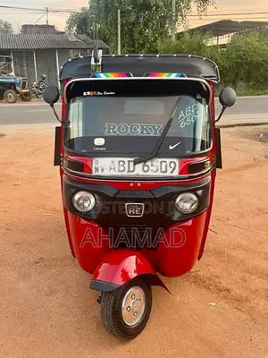 Bajaj RE 4 Stroke 2015 Three Wheel (Used)