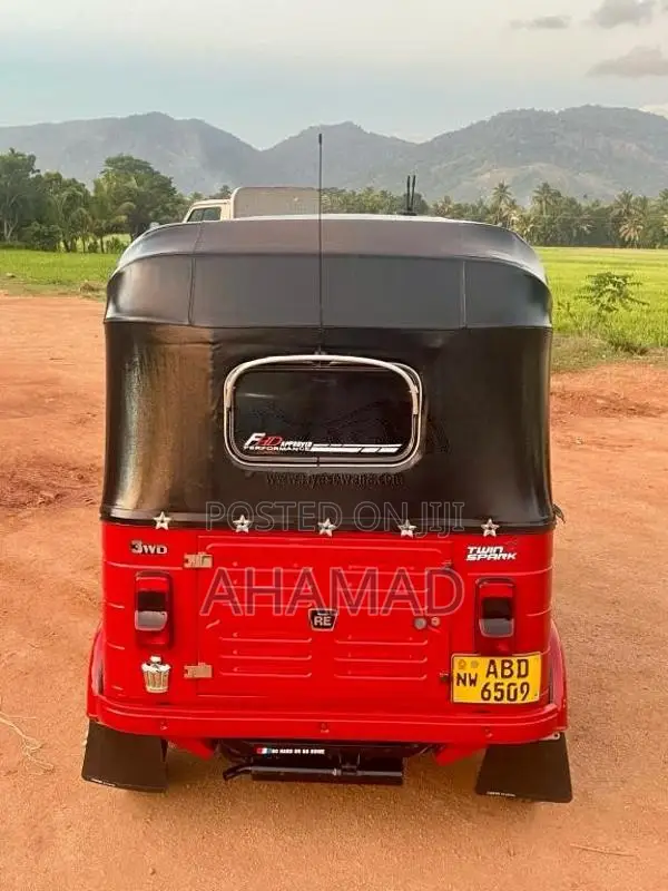 Bajaj RE 4 Stroke 2015 Three Wheel (Used)