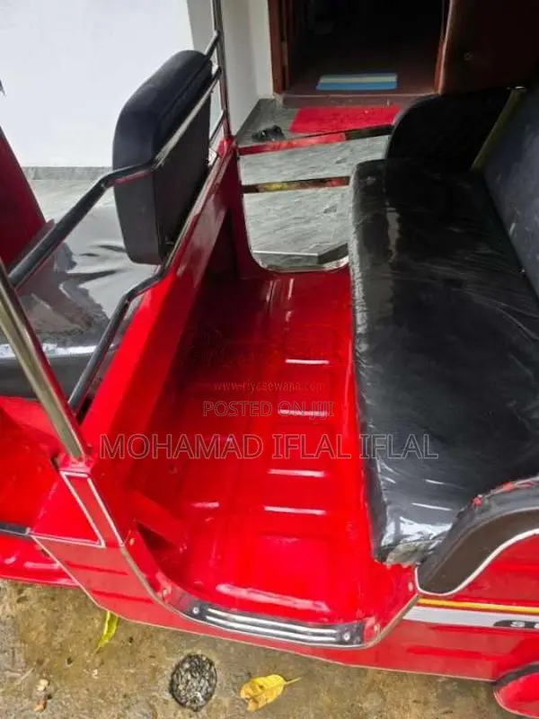 Bajaj 2 Stroke 2008 Three Wheel (Used)