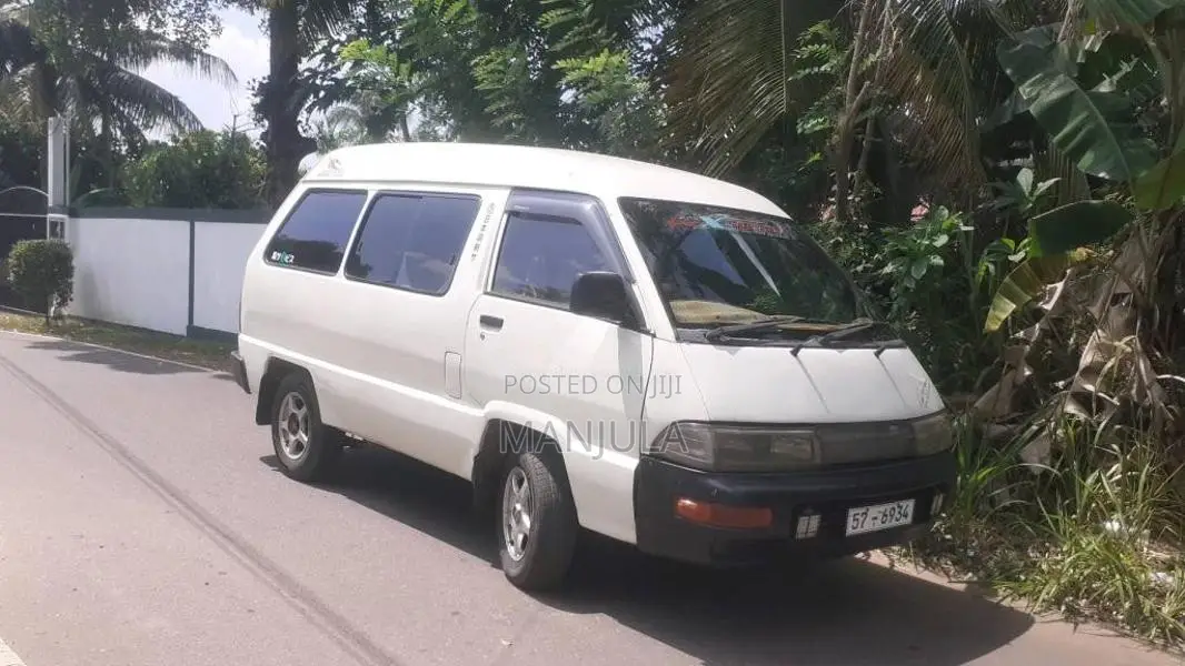Toyota CR27 1991 Van (Used)