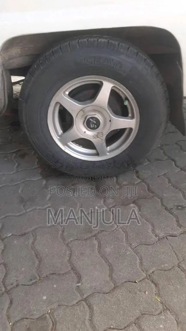 Toyota CR27 1991 Van (Used)