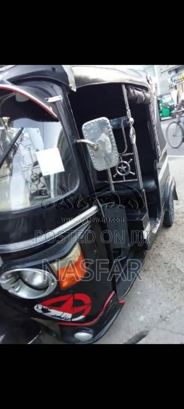 Bajaj RE 2010 Three Wheel (Used)