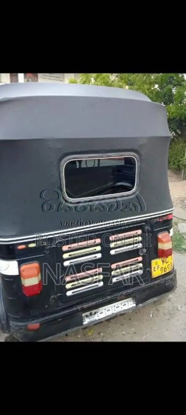 Bajaj RE 2010 Three Wheel (Used)