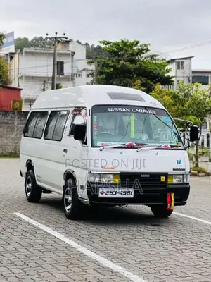 Nissan Caravan 1995 Van (Used)