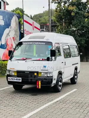 Nissan Caravan 1995 Van (Used)
