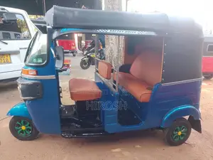 Bajaj 4 Stroke 2014 Three Wheel (Used)