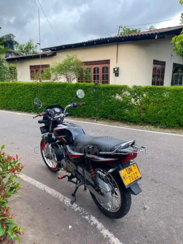 Bajaj CT-100 2008 Motorbike (Used)