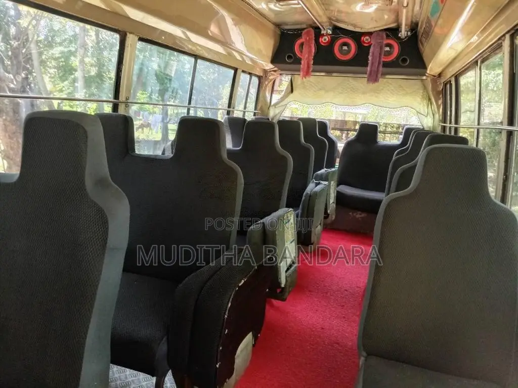 Mitsubishi Rosa 1991 Bus (Used)