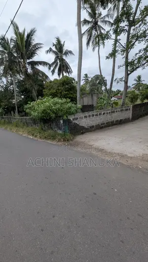 Valuable 11 Perches Land for Sale in Jaela - Dadugama
