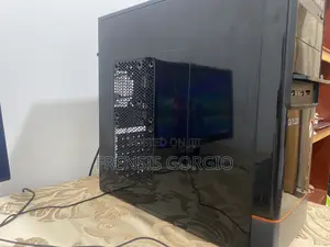 Desktop Computer 4GB Intel Core i3 HDD 500GB