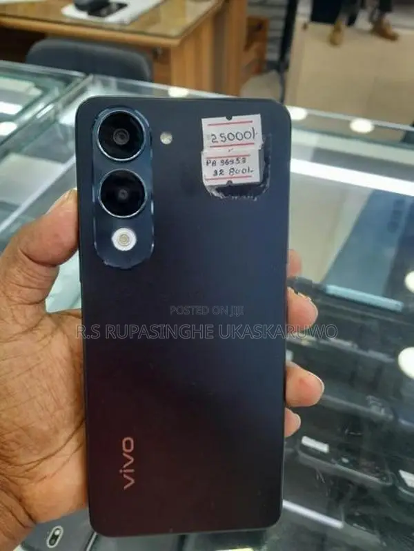 Vivo Y04 (Used)