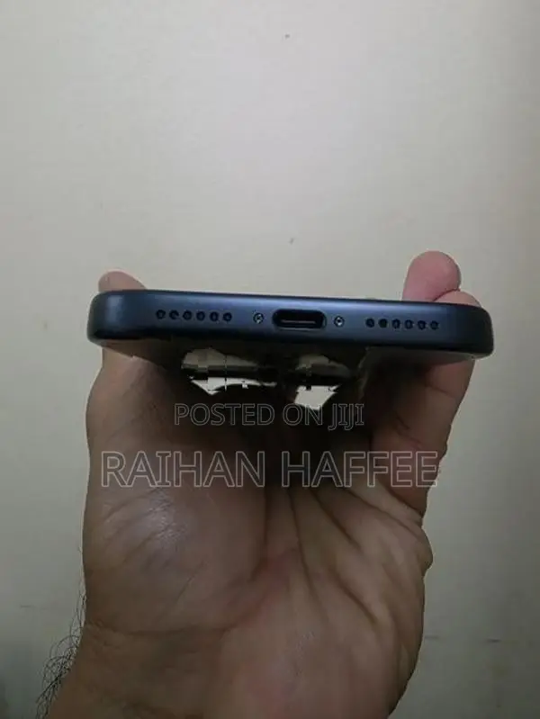 Apple iPhone 17 Pro Max Deep blue (Used)