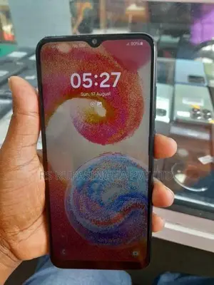 Samsung Galaxy A04e (Used)