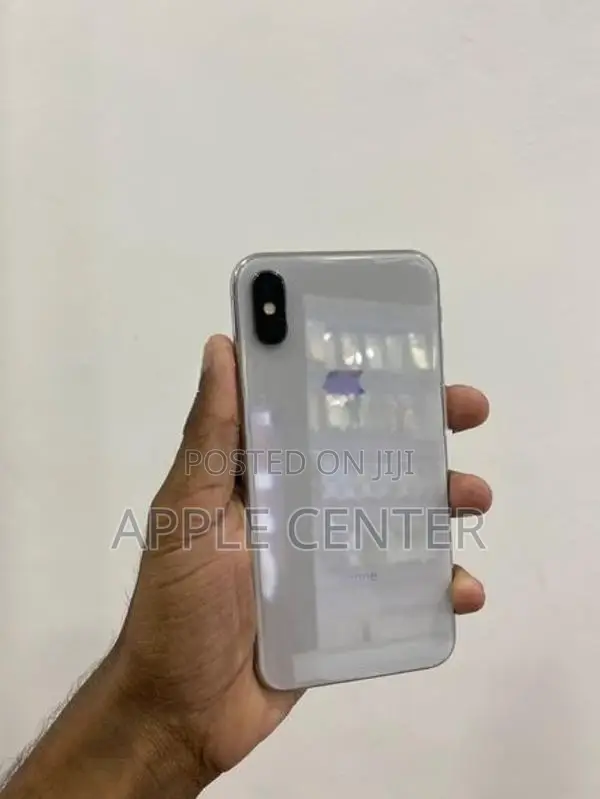 Apple iPhone X (Used)