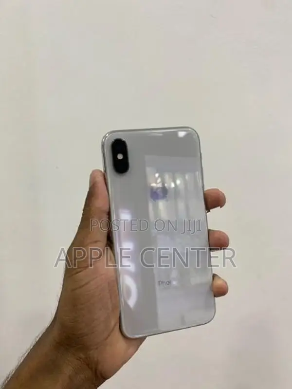 Apple iPhone X (Used)