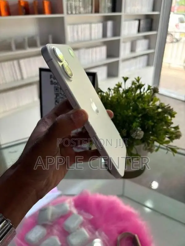 Apple iPhone 16 Plus (Used)