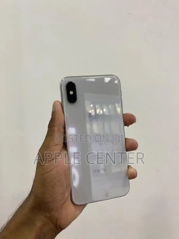 Apple iPhone X (Used)